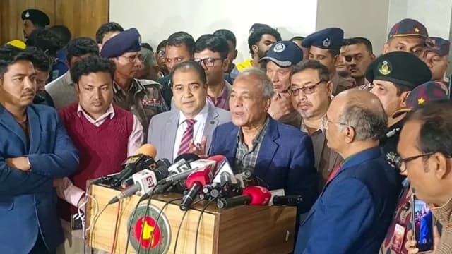 ভারতীয় সীমান্তে বিজিবি মোতায়েন, প্রয়োজন হলে সেনাবাহিনী পাঠানো হবে: স্বরাষ্ট্র উপদেষ্টা