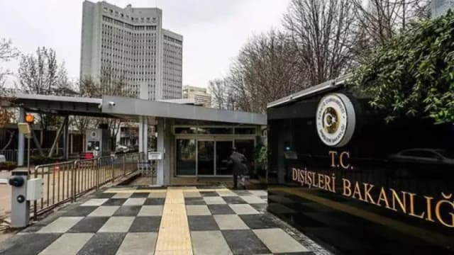 তুরস্ক তাদের নাগরিকদের ইরাকে অপ্রয়োজনীয় ভ্রমণ না করার পরামর্শ দিয়েছে