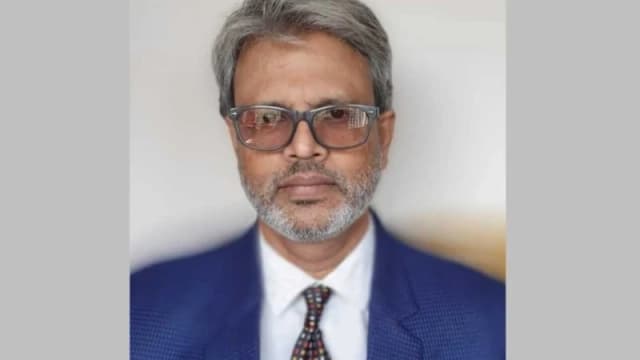 ঢাবি প্রক্টরের পদত্যাগ