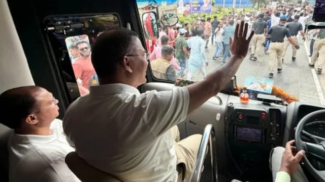 কুমিল্লায় প্রধানমন্ত্রী তারেক রহমান, উচ্ছ্বসিত নেতাকর্মী ও সাধারণ মানুষ