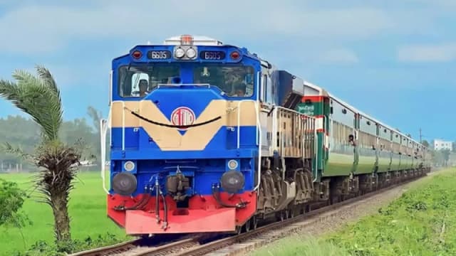 চাঁদ দেখা সাপেক্ষে মিলবে দুই দিনের টিকিট