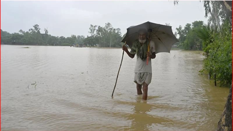 বৈরী আবহাওয়ায় চট্টগ্রাম বোর্ডের এইচএসসি পরীক্ষা ১৬...