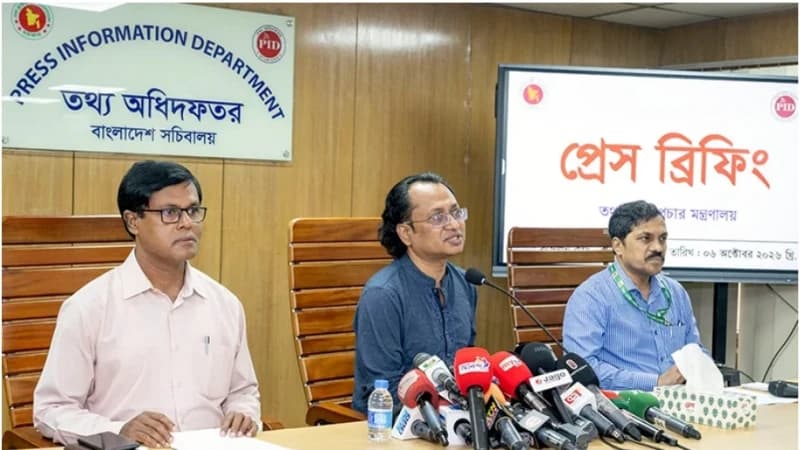 এলপিজির দাম সমন্বয়ে বাধ্য হয়েছে সরকার: তথ্য উপদেষ্টা