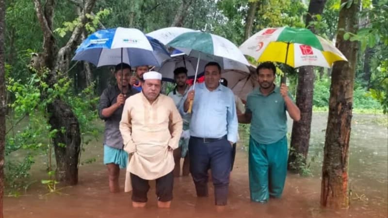 পটিয়ায় টানা বর্ষণে নিম্নাঞ্চল প্লাবিত: ভেসে গেছে পুকুরের মাছ ও কৃষি সম্পদ